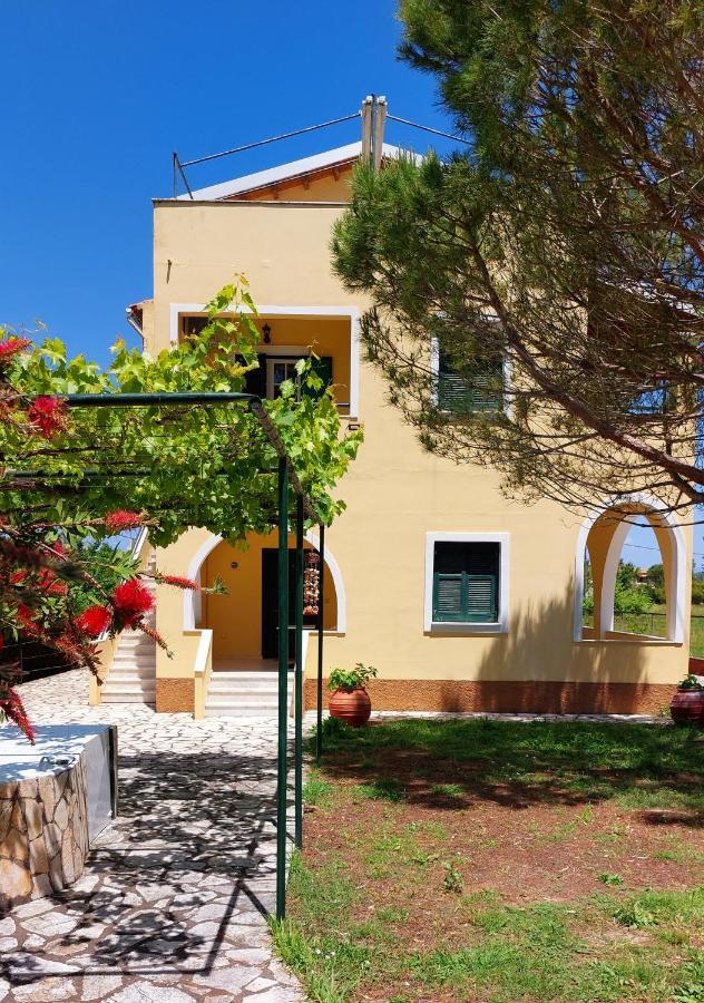 Sausan Apartments Sidárion Exterior photo