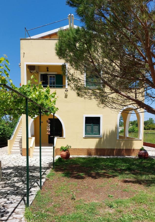 Sausan Apartments Sidárion Exterior photo